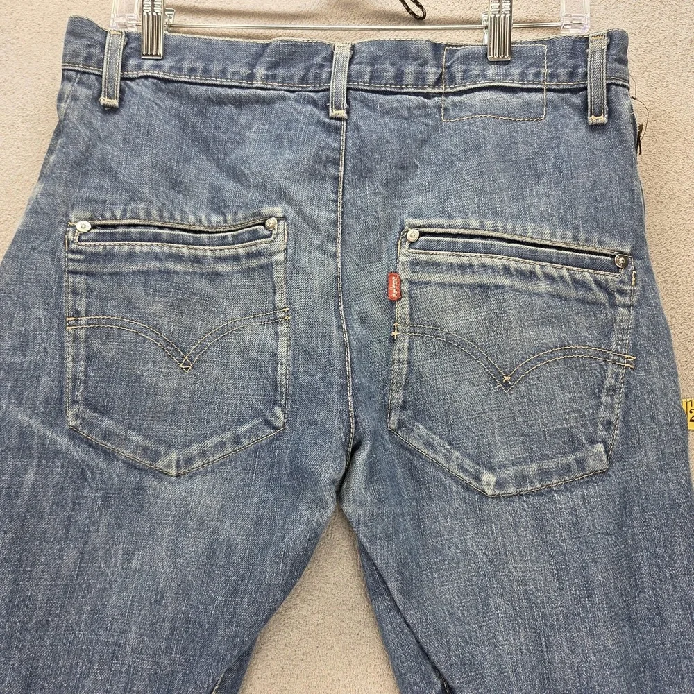 Vintage Levis Engineered Jeans Mens Blue Twisted Zip Fly Medium Wash Fits 31x30